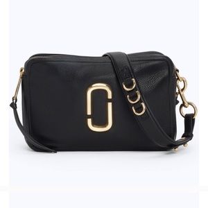 Marc Jacobs Softshot 21